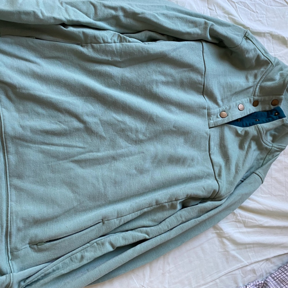 Charlie 4 button sweatshirt from woolx